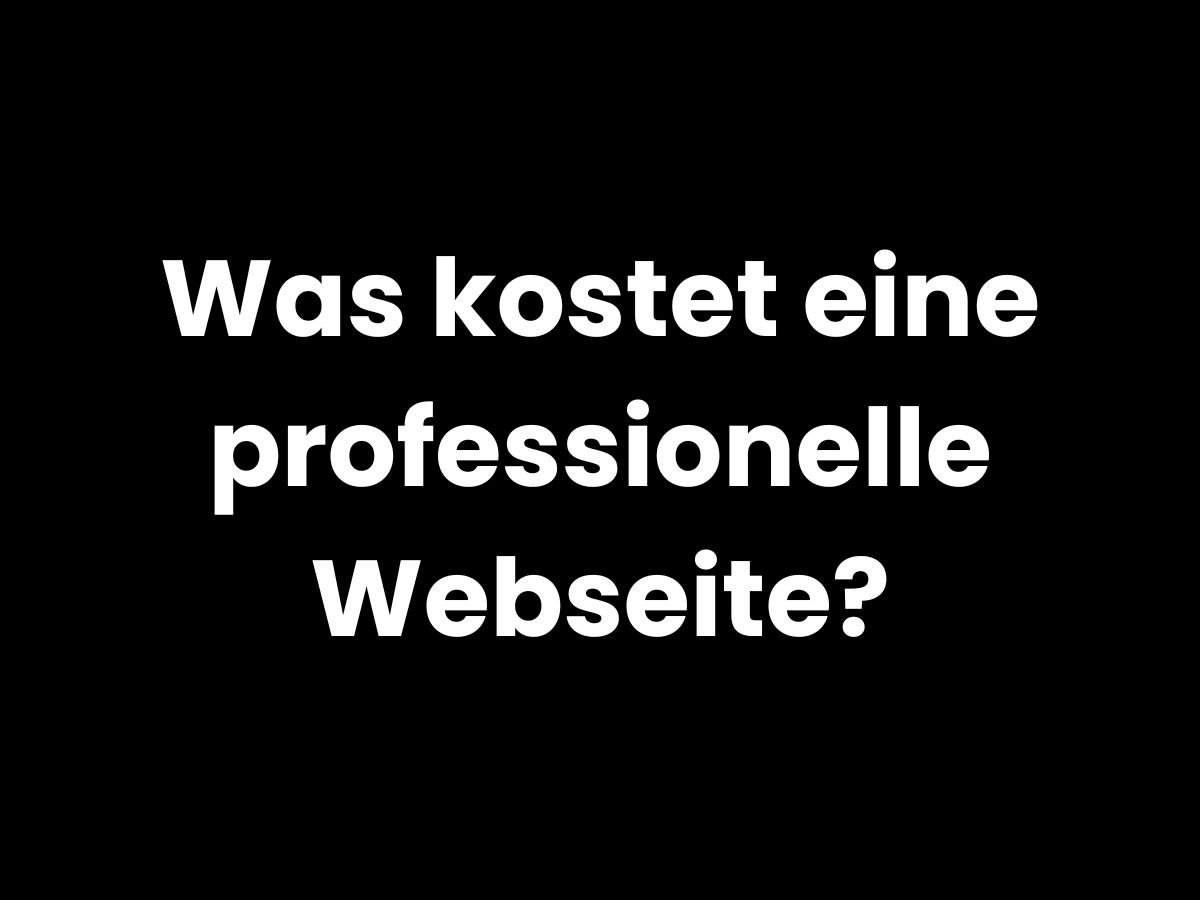 Frau betrachtet Preistabelle für Webdesign-Angebote: Onepager, Unternehmensseite, Online-Shop